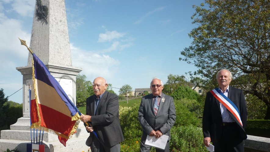 Commémoration au monument aux morts de St Gervais