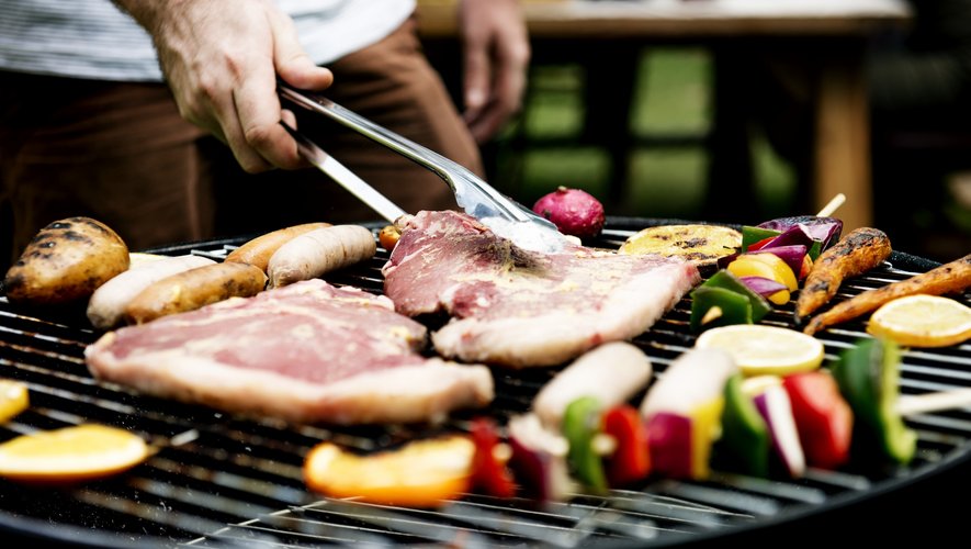 Barbecue : préparez la viande en toute sécurité