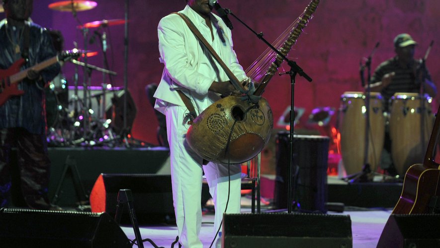 Le chanteur et musicien guinéen Mory Kanté est décédé vendredi à l'âge de 70 ans