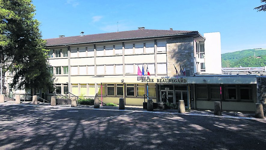 Le lycée Beauregard de Villefranche-de-Rouergue./Photo MCB