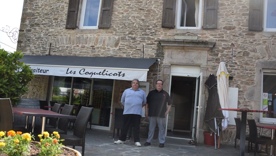 Dominique et Laurent Bastide, "optimistes " patrons depuis 10 ans des Coquelicots.