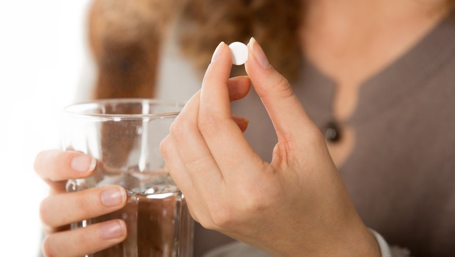 Aspirine à faible dose : quels bénéfices ? Quels risques ?