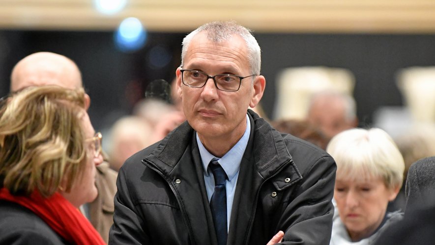 Serge Julien, crédité de 20,20 % le 15 mars dernier.