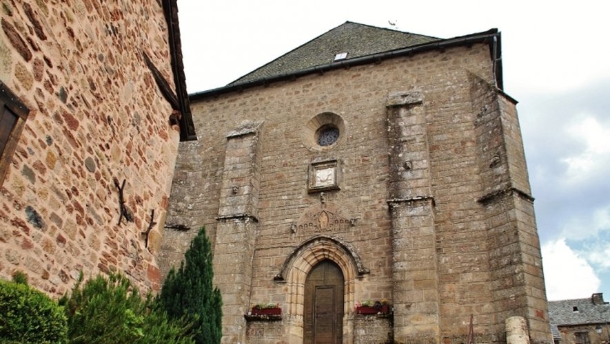 L’église gothique de Lassouts