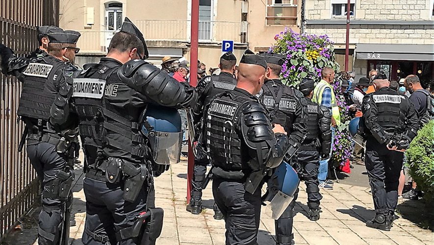  Un important dispositif de gendarmerie avait été déployé tout autour du tribunal judiciaire de Rodez.