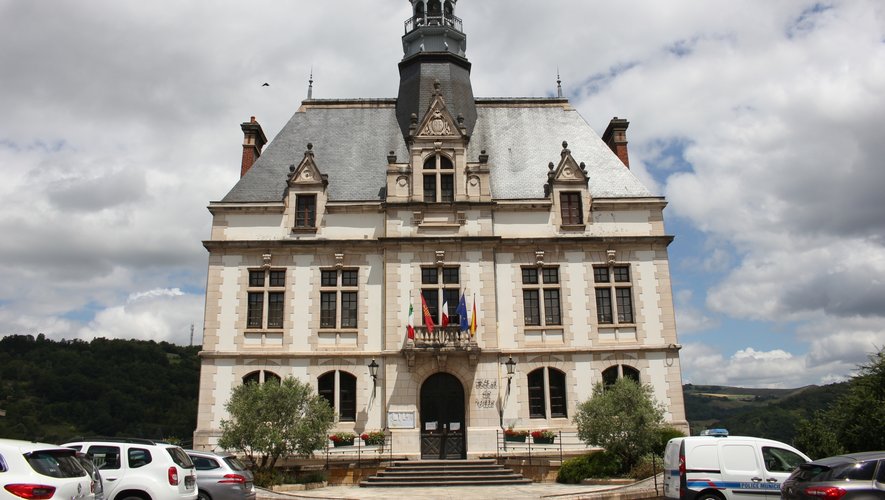 La mairie de Decazeville. / Photo BHSP.