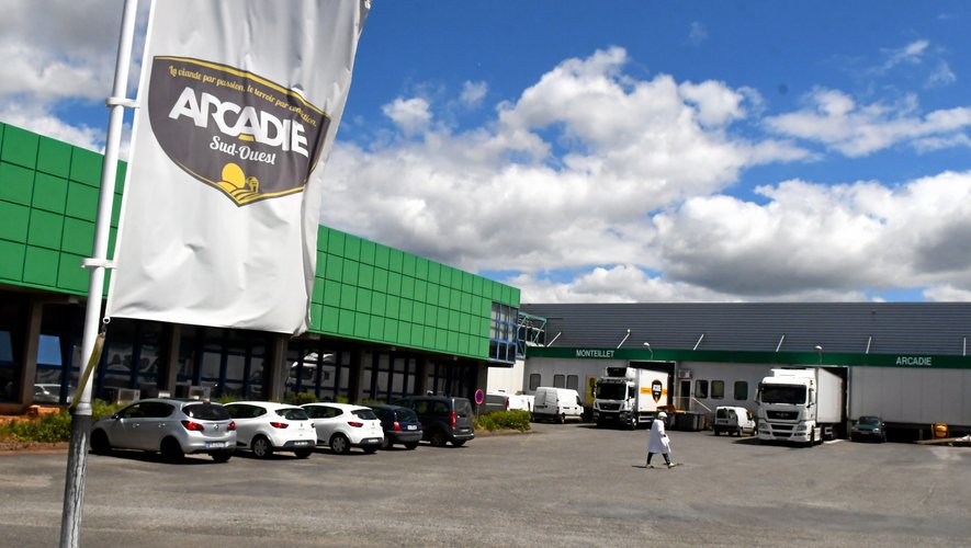 Le siège d'Arcadie est situé zone d'Arsac, près de Rodez. 