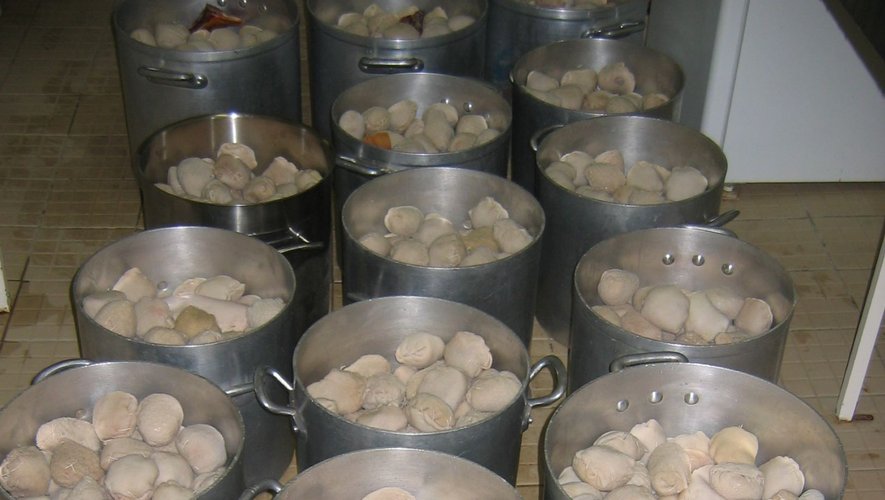2 000 tripous sont préparés chaque année pour le déjeuner du 15 août.