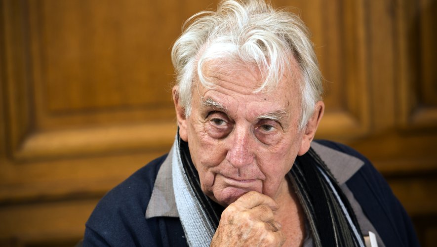 Amoureux du Brésil, le journaliste et écrivain français Gilles Lapouge est mort vendredi à l'âge de 97 ans à Paris
