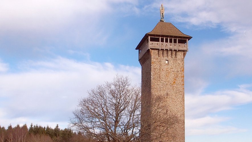 La tour de Peyrebrune.