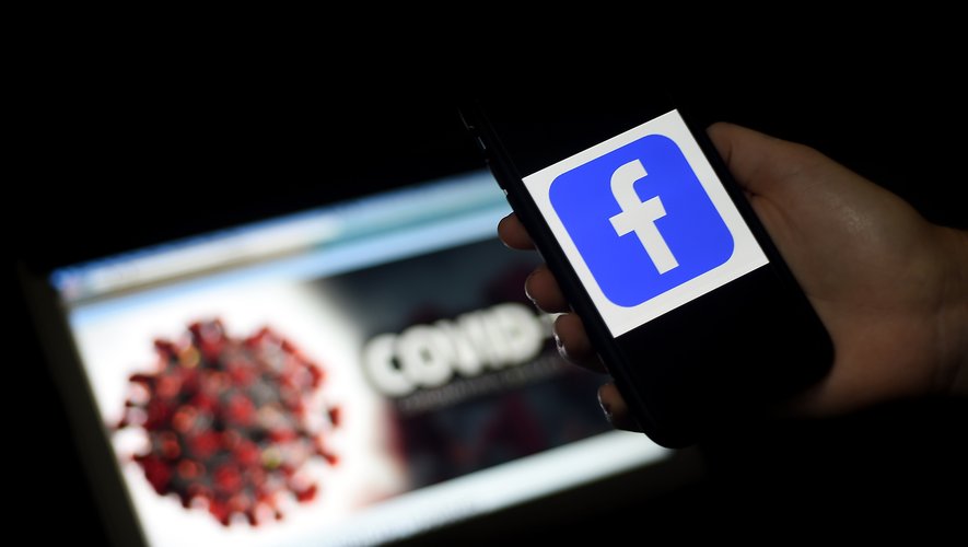 Facebook a annoncé en avril qu'il augmentait ses efforts pour lutter contre les fausses informations concernant le nouveau coronavirus.