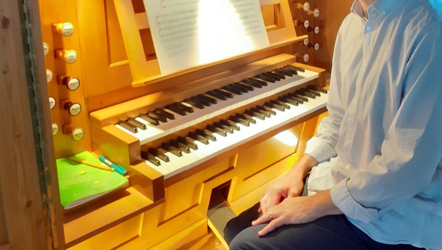 Jérôme Rozaud sera à Conques dimanche prochain pour un concert orgue et trompette.