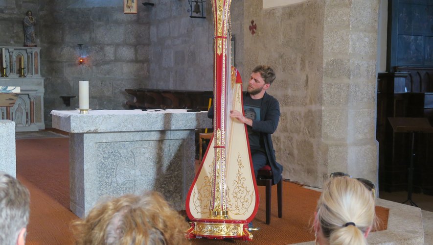 Le harpiste russe Sasha Boldachev a offert un moment musical  fort.