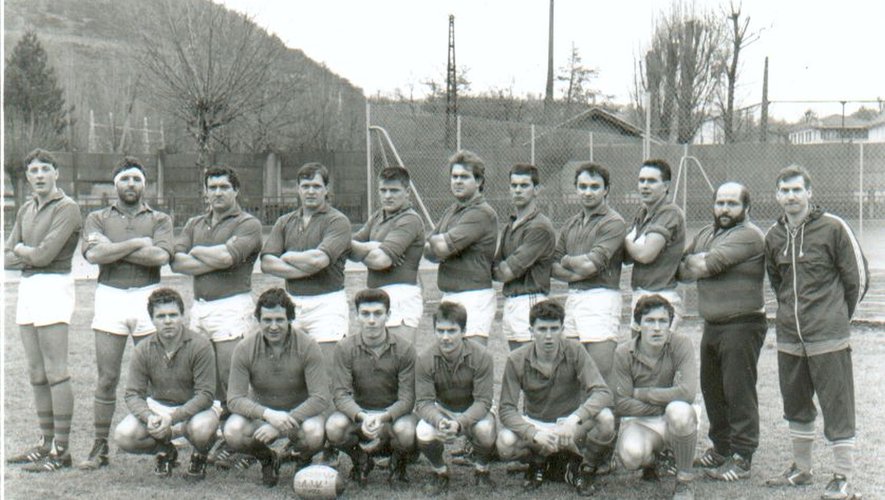 La formation viviézoise  lors de la saison 1990-1991.