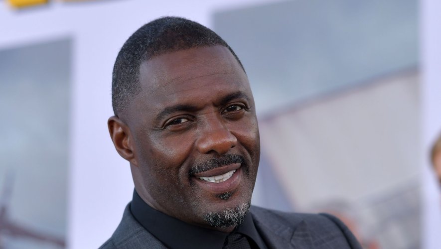 L'acteur de 47 ans reprendra son rôle culte de la série "Luther" dans un film au cinéma, encore en développement.