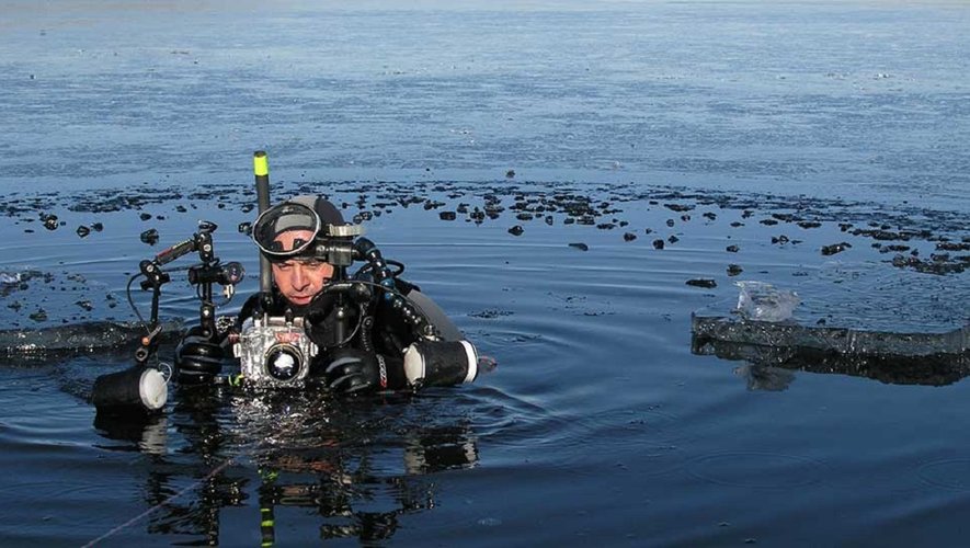 Photographe subaquatique de renom, Denis Poracchia laisse pour cette fois l’élement liquide pour le s grandes étendues aveyronnaises. 	                                                 