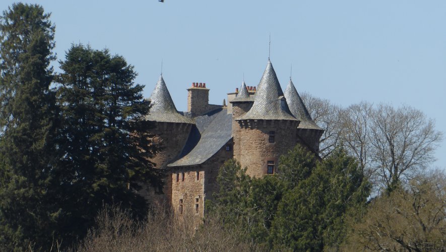 Le château de Planèzes.