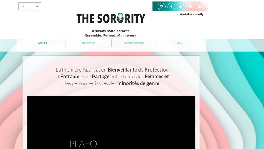 Disponible depuis le 1er septembre, The Sorority permet de générer une alerte partagée ensuite auprès des utilisatrices. Celles qui se trouvent à proximité peuvent ainsi savoir si l'une d'elles a besoin d'aide et la géolocaliser.