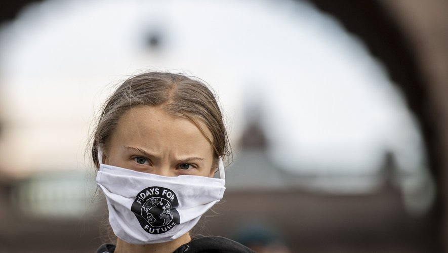 A Stockholm, les manifestants se sont rassemblés devant le parlement, là même où la jeune militante Greta Thunberg a entamé sa mobilisation il y a tout juste deux ans.