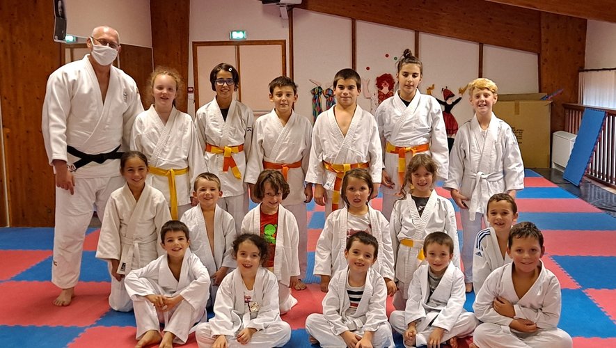 Le mercredi, c’est judo ! Un rendez-vous incontournable pour les élèves de Medhi.
