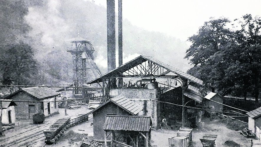Le charbon fut l’un des piliers de la révolution industrielle, ici la mine du Banel, à Combes.