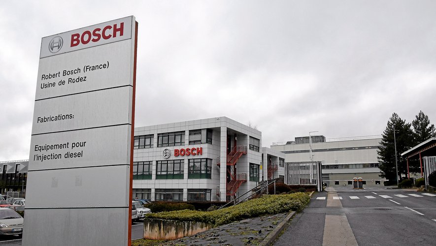 Les nuages s’accumulent au-dessus de l’usine Bosch.