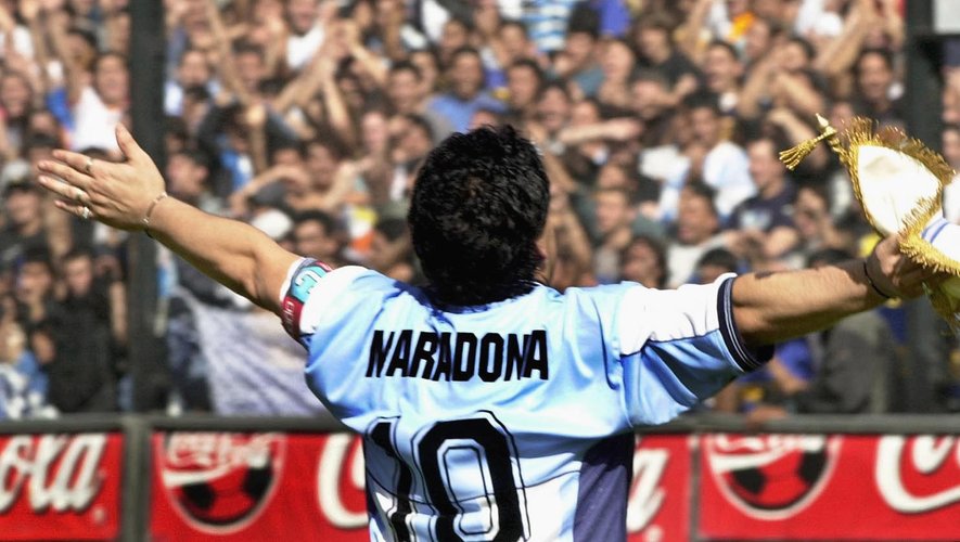 La vie de Diego Maradona, décédé mercredi, a fasciné des millions de fans à travers le monde mais aussi de nombreux réalisateurs de cinéma et de documentaires.