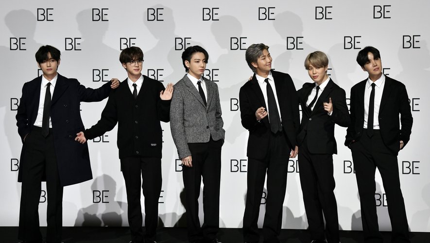 Les rois de la K-pop BTS sont devenus le premier groupe au monde à faire figurer une chanson en langue étrangère en tête du classement de référence des ventes d'album aux Etats-Unis, le Billboard.