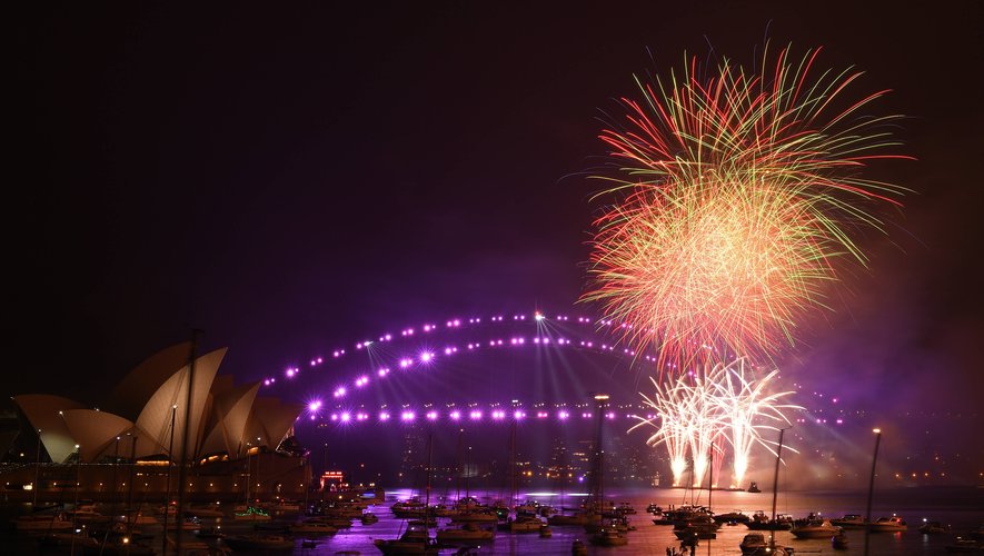 Sydney a basculé en 2021 avec son traditionnel feu d'artifice, organisé cette année sans public.