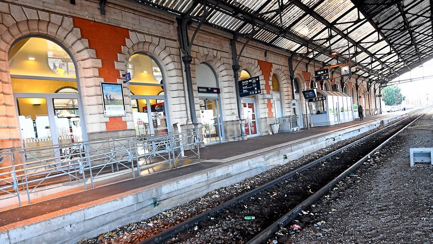 La gare de Rodez n’a plus accueilli de train venantde Millau depuis 2017.