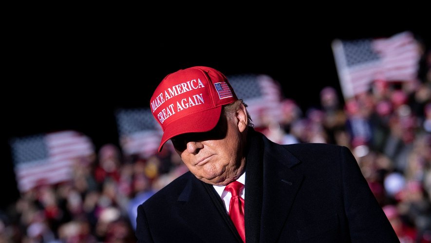 Les sites de Donald Trump vendaient des articles comme la célèbre casquette rouge avec le slogan "Make America Great Again".