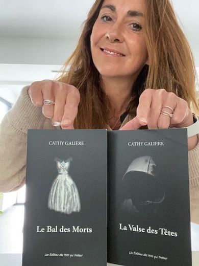 Cathy Galière dédicacera ses deux romans, samedi 13 mars, de 14 heures à 16h30, à la librairie Plein Ciel à Millau. Pour la première fois en Aveyron !
