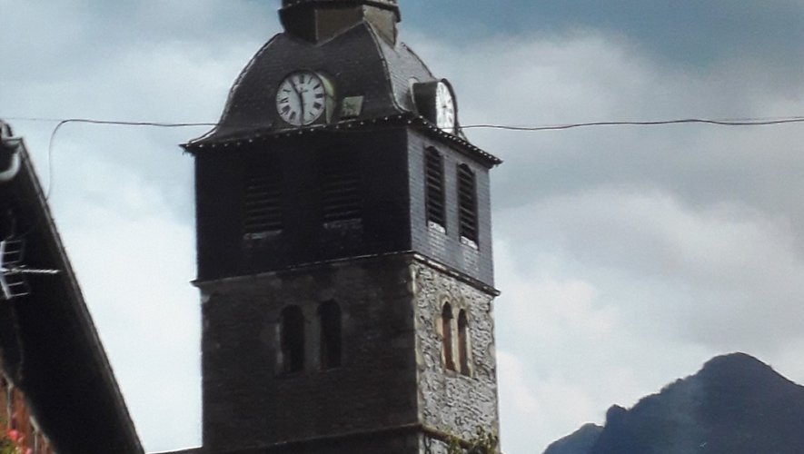Le clocher de Morzine, du style typique de la Savoie.