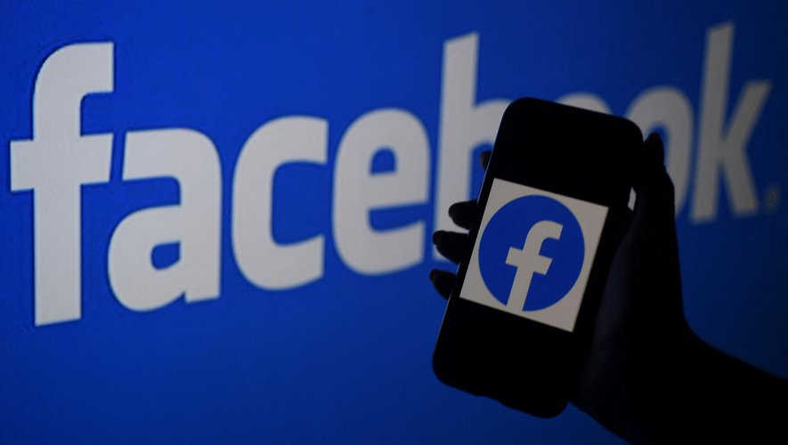 Facebook a annoncé lundi que ses utilisateurs pourraient "écouter des podcasts directement sur l'appli Facebook" dans les mois qui viennent.