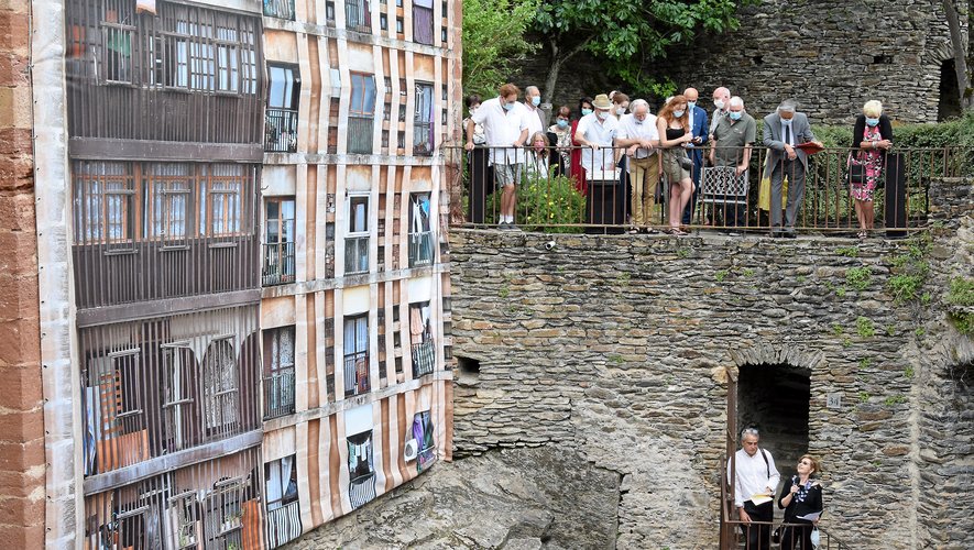 Les street artistes s’emparent du château de Belcastel.