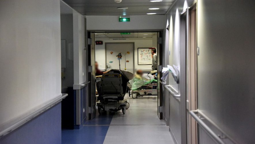 En une semaine, cinq nouveaux patients sont décédés. Et il y avait 108 personnes hospitalisées vendredi soir. 