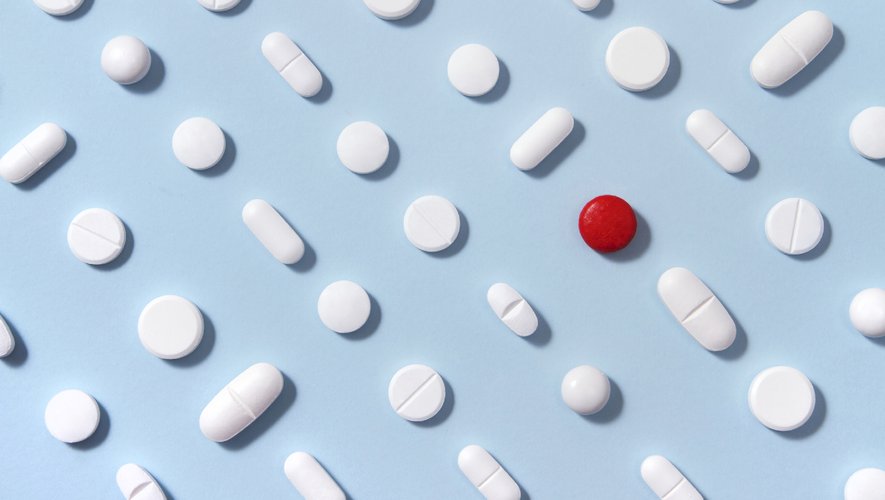 Prendre des médicaments anti-inflammatoires de la famille de l'ibuprofène n'augmente pas le risque de faire une forme grave de Covid-19 ni d'en mourir.