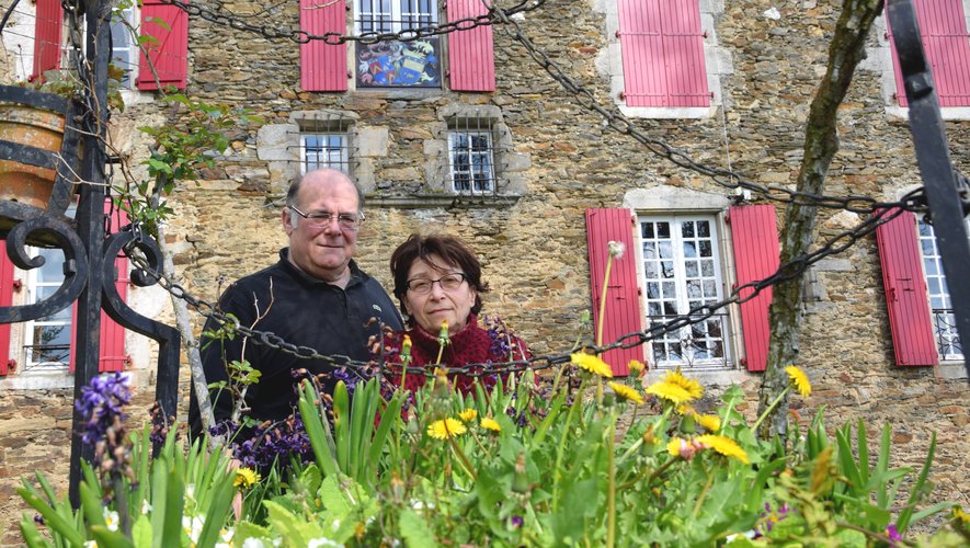 Jean-Marc Putzola et Corinne Marino, accusés d’avoir hérité frauduleusement du château du Bosc, en 2016.