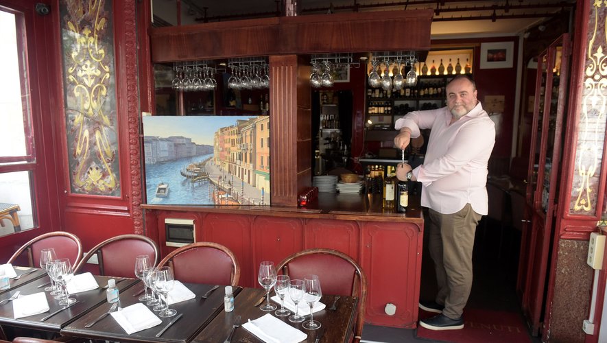 Rendu célèbre par la série "Emily in Paris",  le restaurant italien Terra Nera accueille à nouveau des clients.