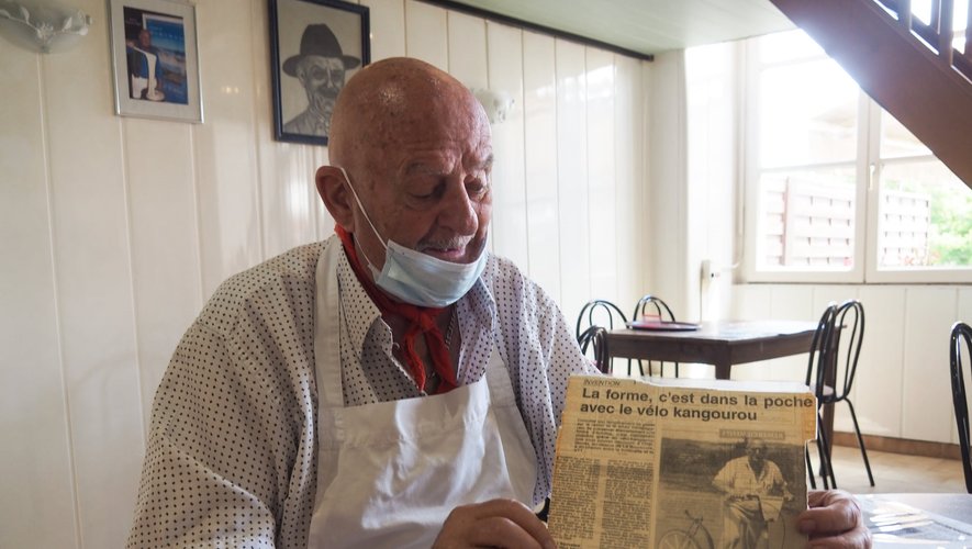 Emmanuel Marc, 87 ans, aux fourneaux  de "L’Aveyronnais" à Bagnols-sur-Cèze