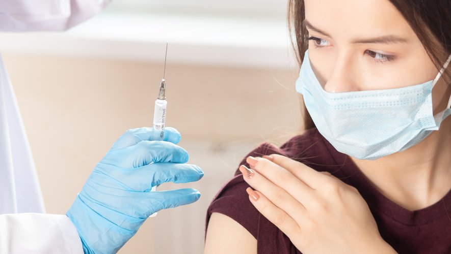 Covid-19 : la vaccination des adolescents très encadrée