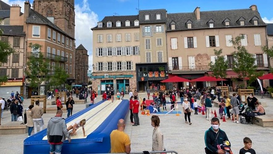 A Rodez Le 26 juin, la place de la Cité sera livrée aux gymnastes centrepresseaveyron.fr A Rodez Le 26 juin, la place de la Cité sera livrée aux gymnastes centrepresseaveyron.fr