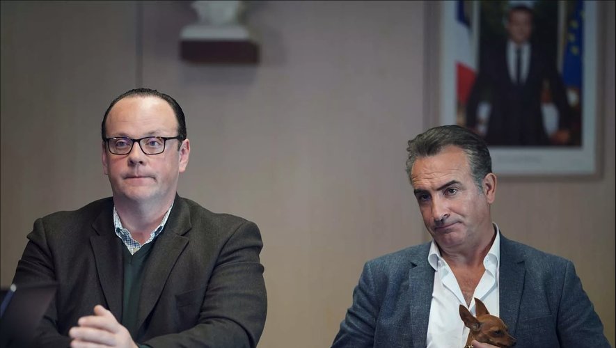 Dans "Présidents", Jean Dujardin joue Nicolas Sarkozy (à droite) et Grégory Gadebois incarne François Hollande.