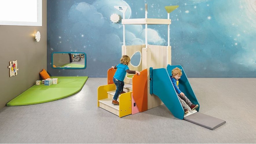 Une structure mobile et modulable pour faire jouer les enfants.