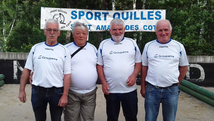 La  quadrette Pouget : Bernard Pouget, André Austruy, Roger Teyssèdre, Jeannot Alard. Marcel Brévier est absent sur la photo.