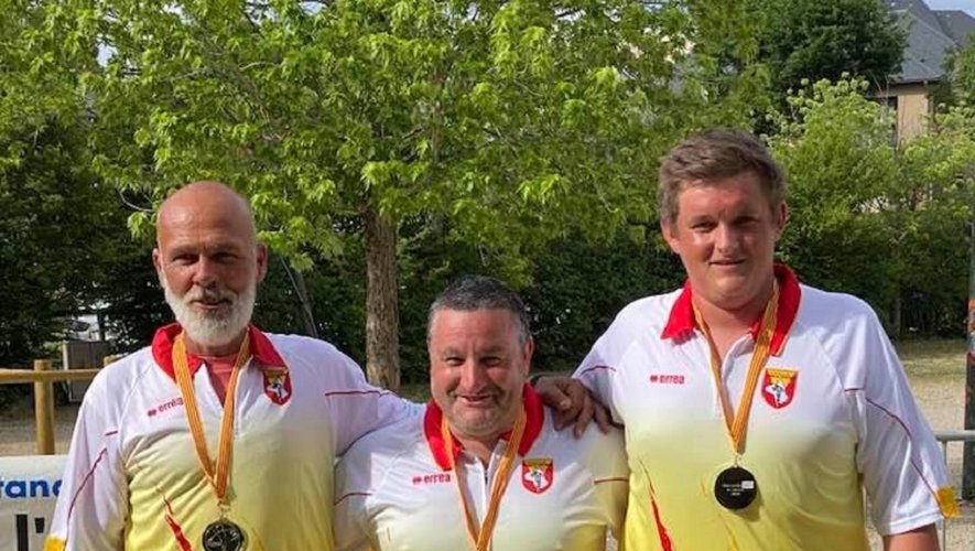 Les Rieupeyrousains, champions d’Aveyron en triplette.