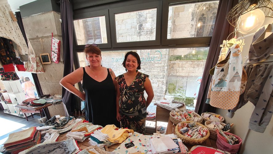 Chrystelle Sageot et Linda Sahuc accueillent les clients le jeudi à Villefranche au 4, rue Notre-Dame.
