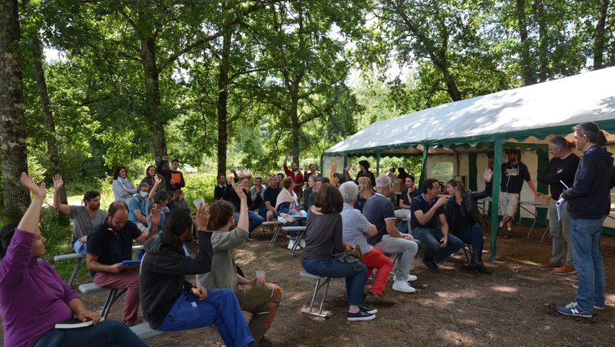 Une réunion entre producteurs locaux, cuisiniers et Ouest Aveyron communauté a eu lieu fin juin.