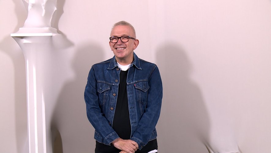 Jean Paul Gaultier confie à Paris Modes Insider ses nouveaux projets.
