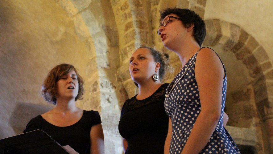 Trois sublimes voix de femmes à l' Ostal